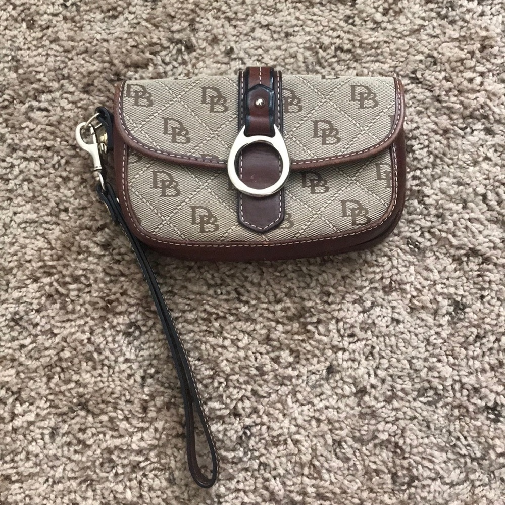 Dooney and Bourke Wristlet